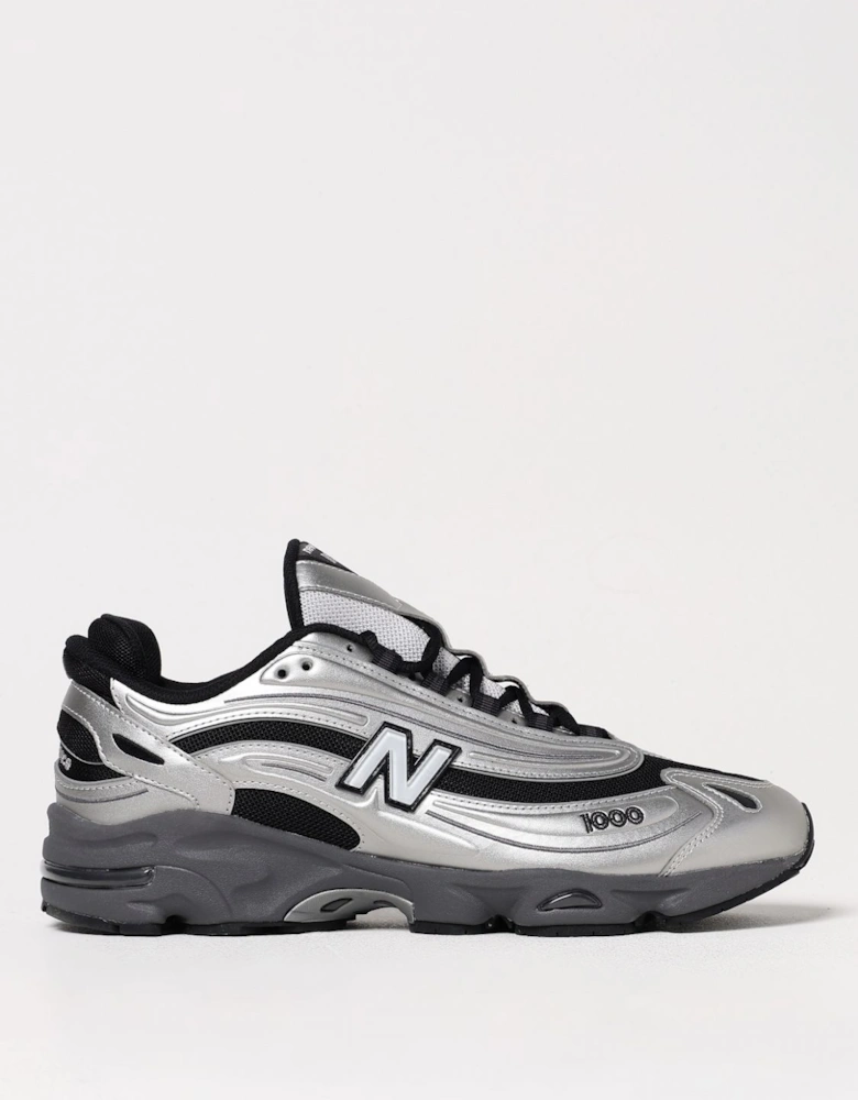 1000 Casual Sneakers