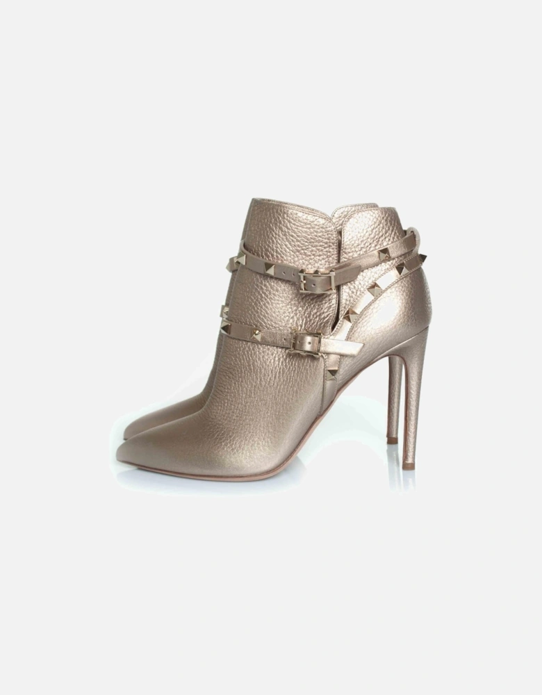 Rockstud PointedToe Ankle Boots