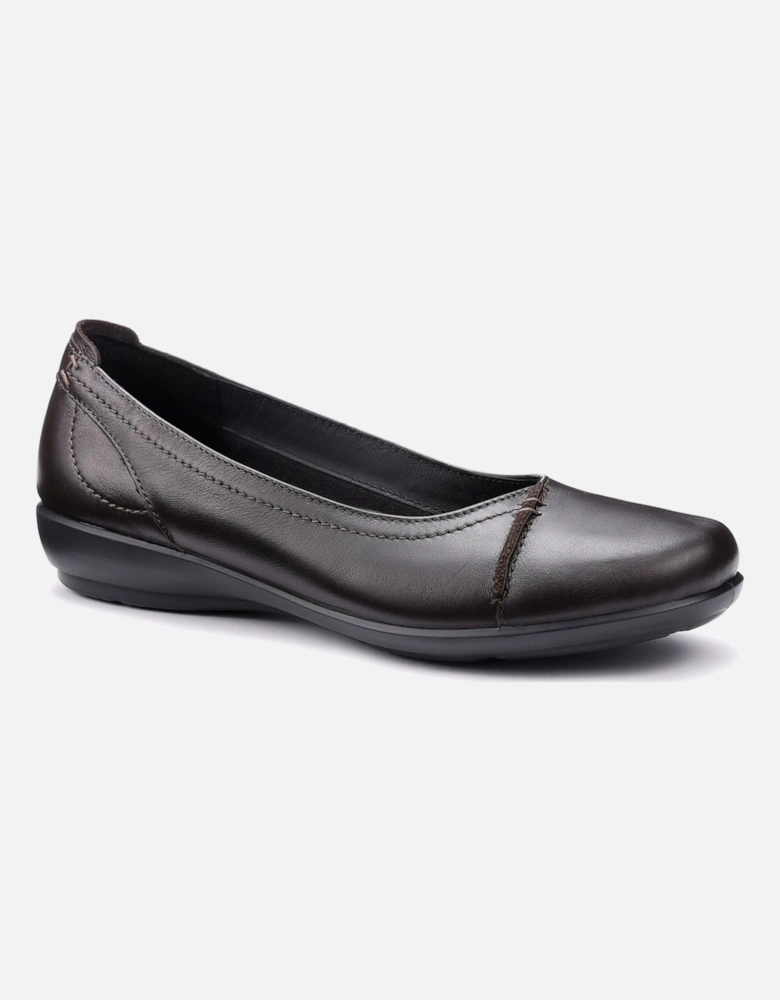 Robyn II Womens Wide Fit Pumps