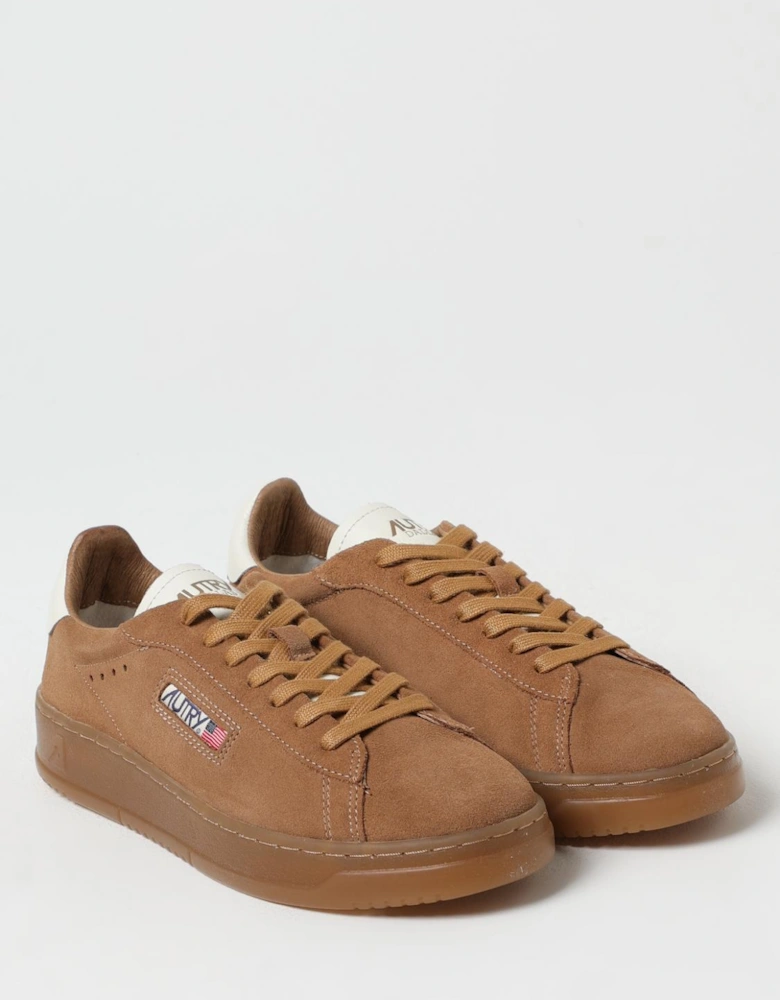 Medalist Suede Low Top Sneakers