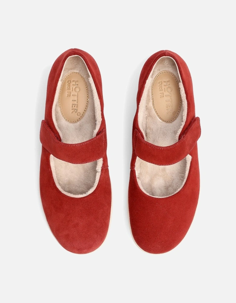 Treasure Womens Wide Slippers