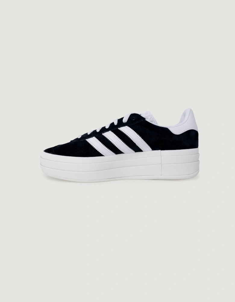 Sporty Lace-Up Sneakers with Laces