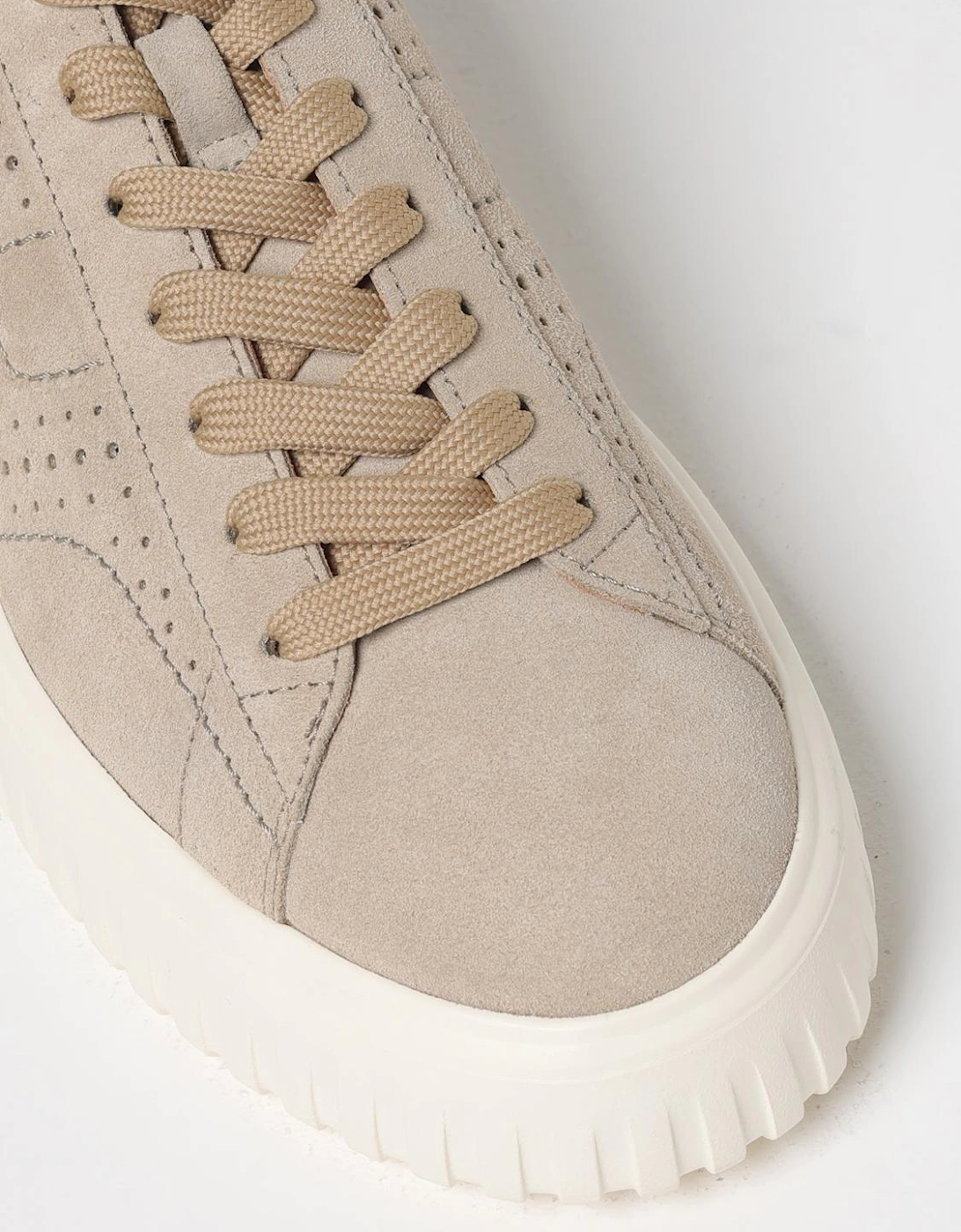 Interactive Sneaker Platform