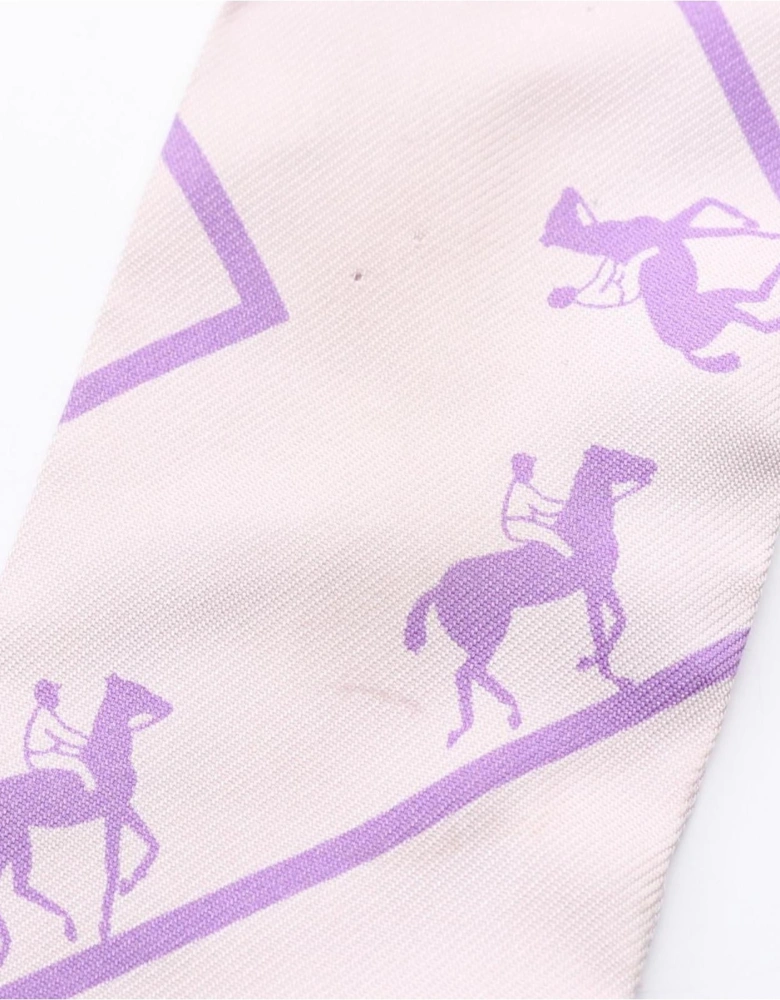 Silk Le Allure Scarf with Elegant Design