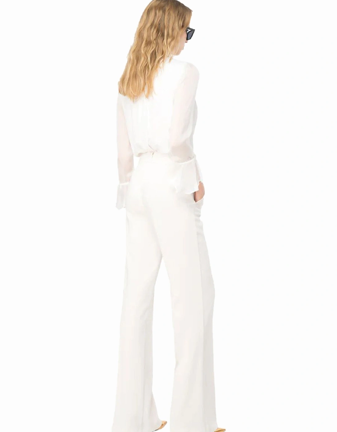 Low-Cut V-Neck Long Sleeve Top