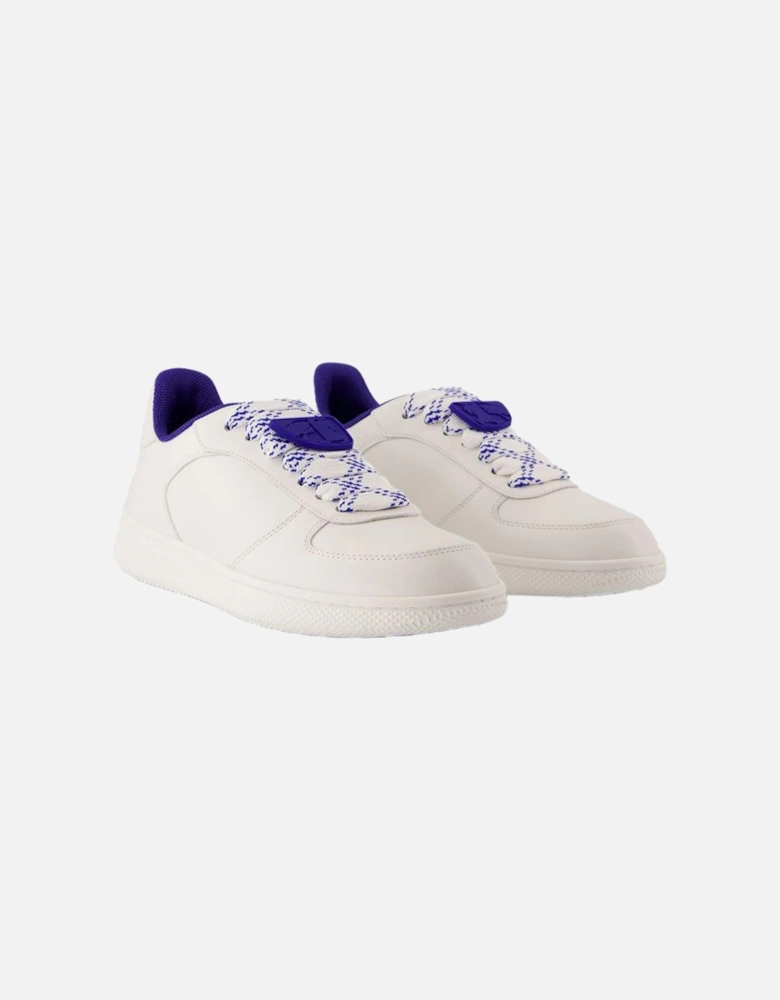 Low Top Leather Sneakers