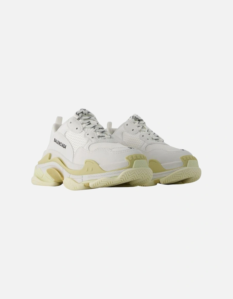 Leather-Free White Sneakers with Rubber Sole