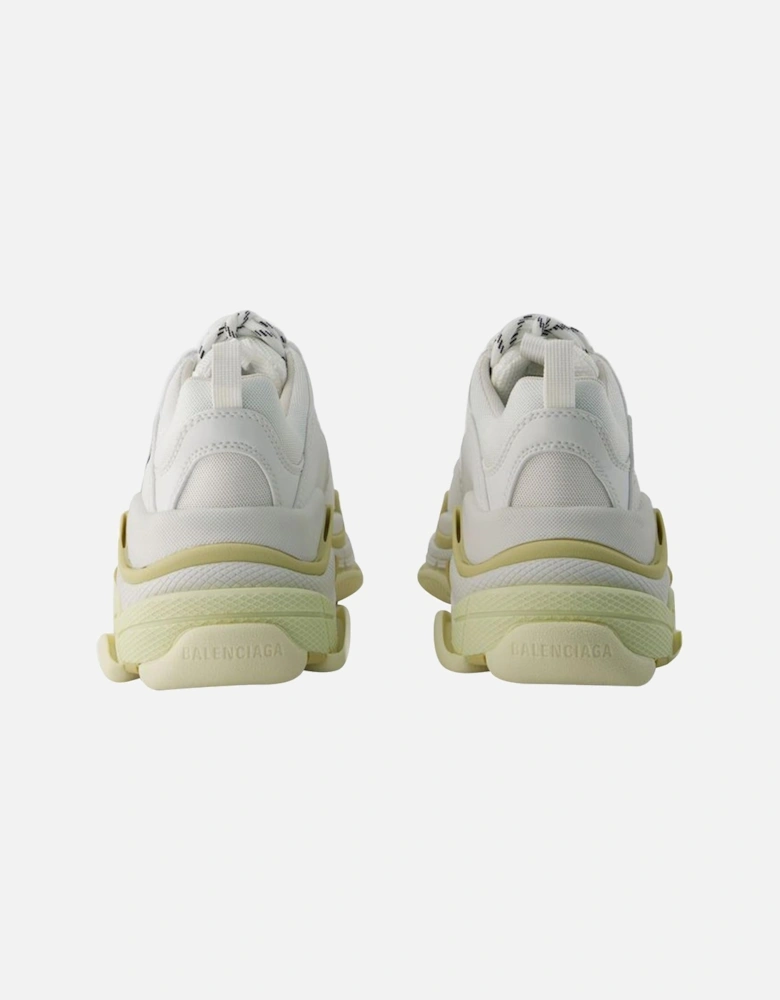 Leather-Free White Sneakers with Rubber Sole