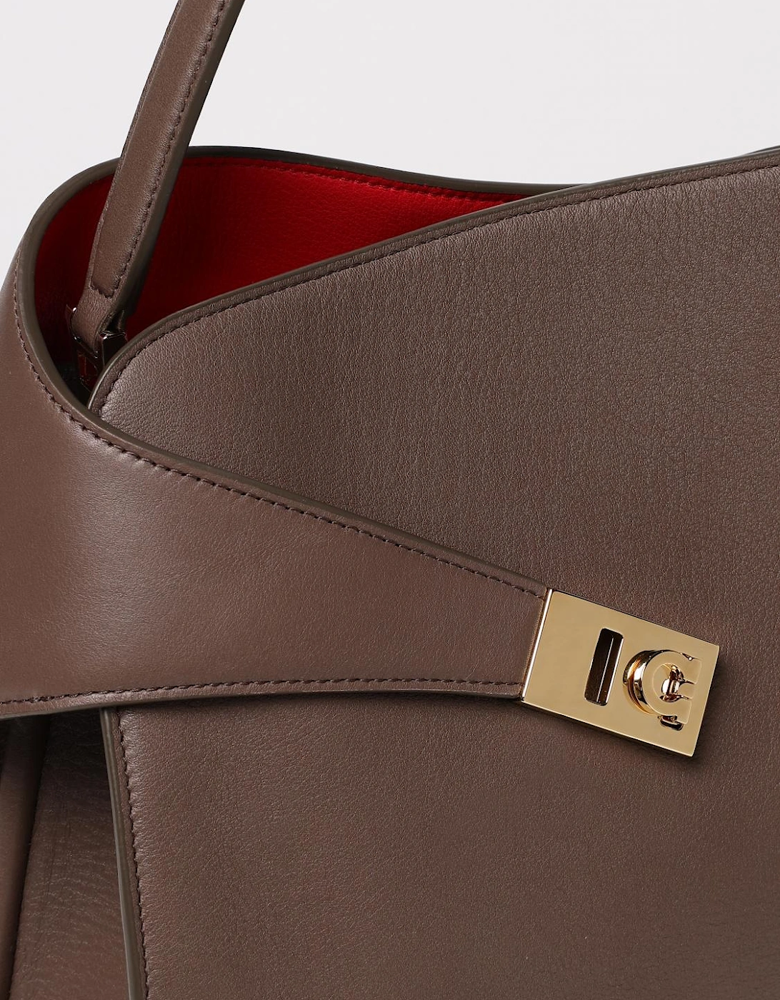Studio Bag Shoulder Bag Leather