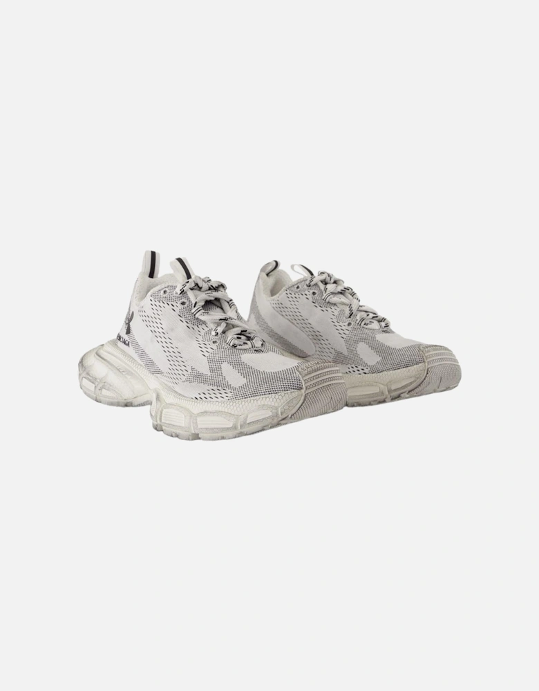 Synthetic Polyurethane Sneakers with Round Toe and Lace-Up Closure