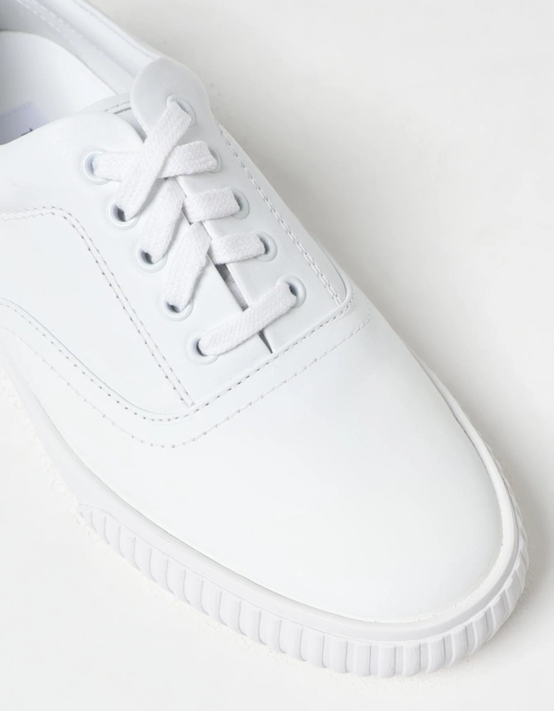 Canvas LowTop Sneaker Leather Sole