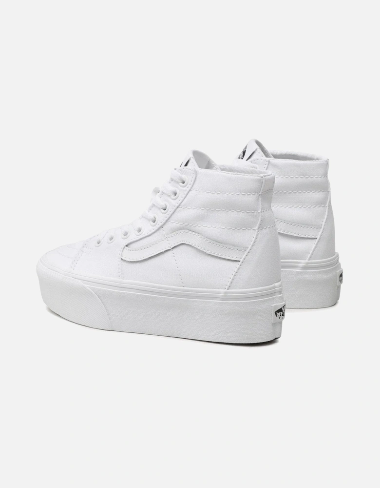 LeatherSneakerswithMetalEyelets
