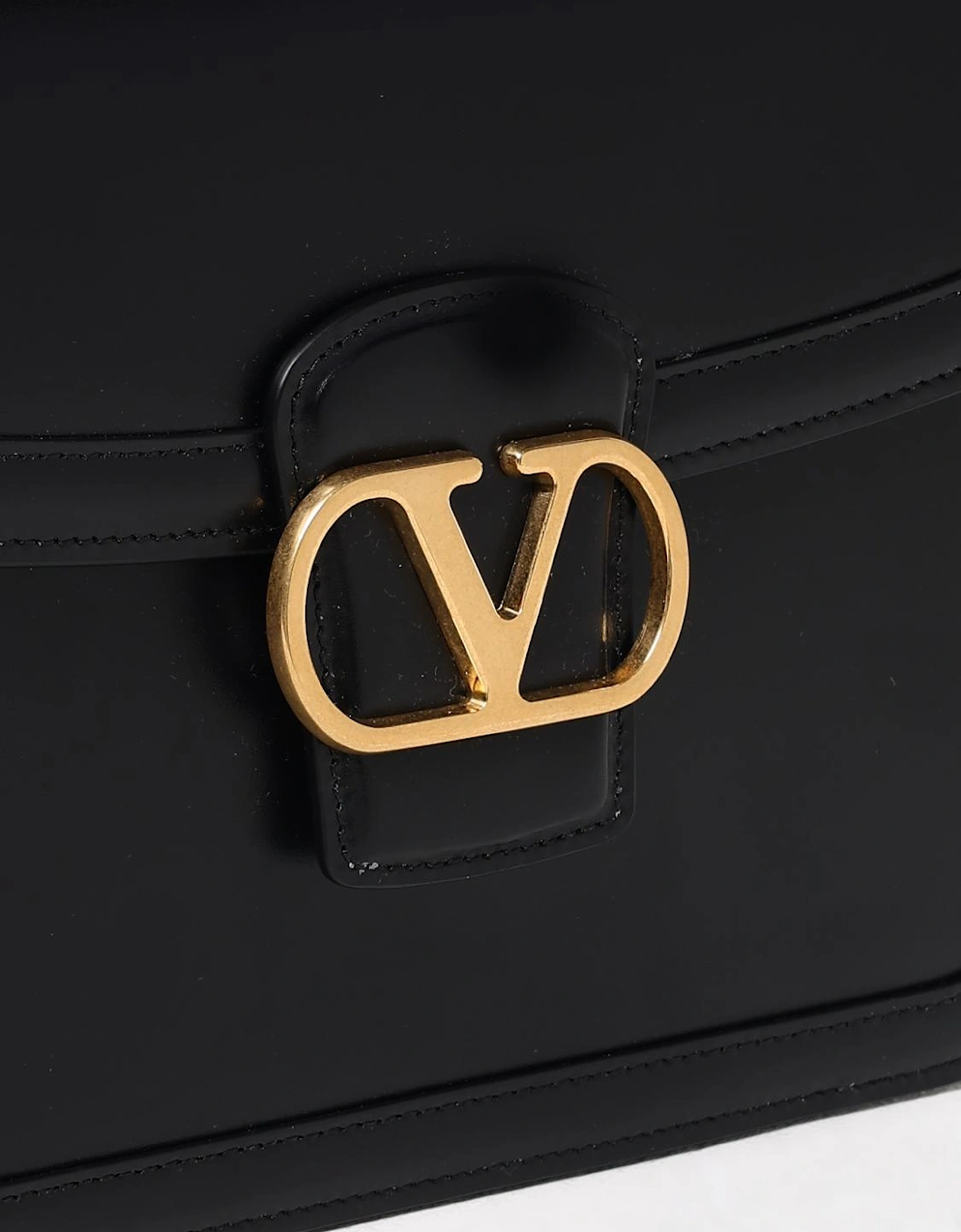 Roman Stud Shoulder Bag