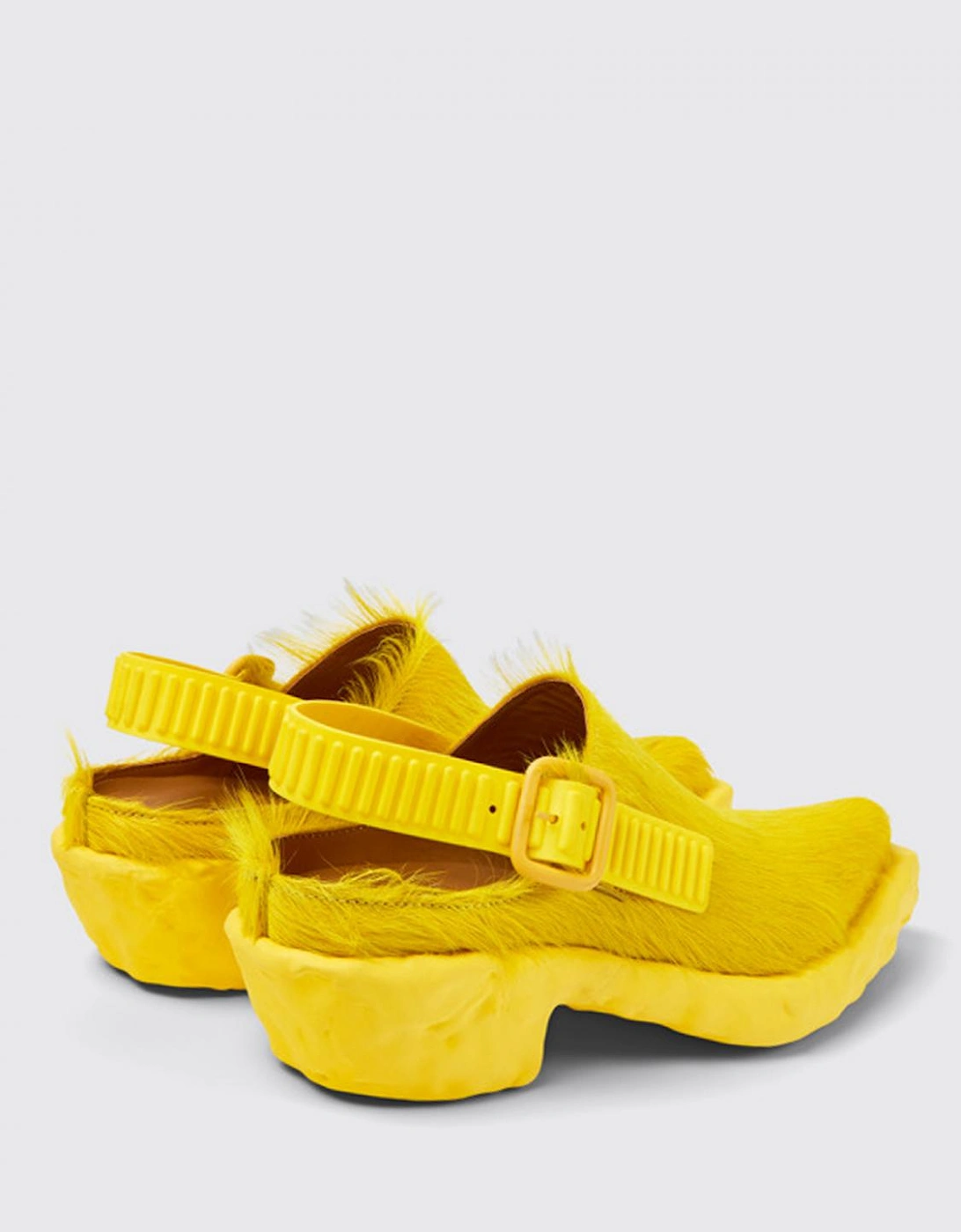 Venga Clogs Calf Hair Buckle