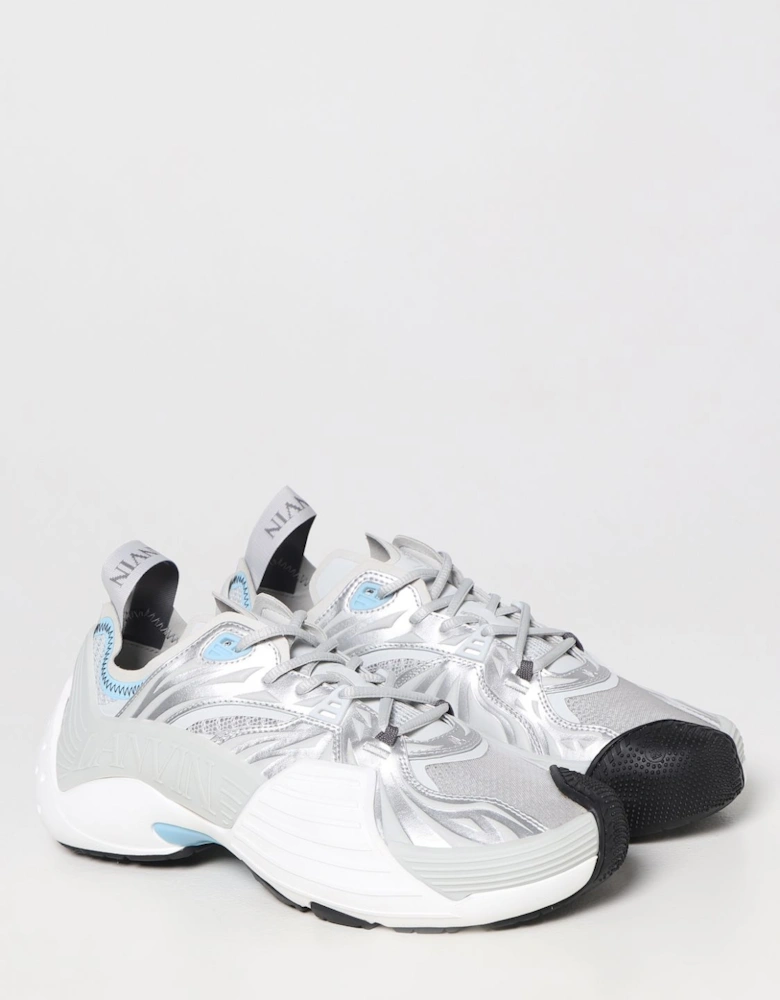 Low Top Casual Sneakers