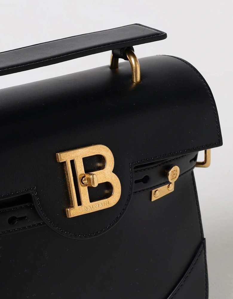 Luxurious Quilted Leather Shoulder Bag with Chain Strap