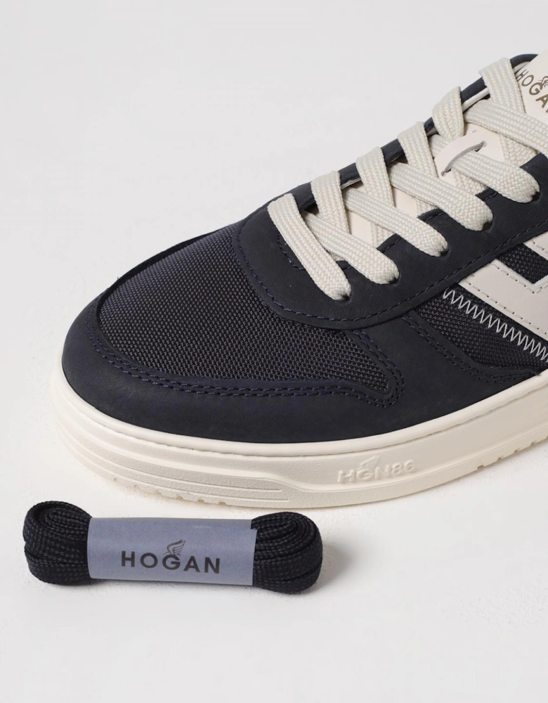Interactive Sneaker Casual Style