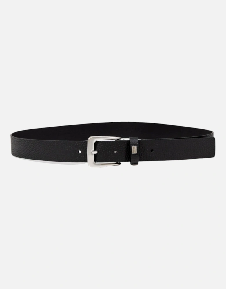 Leather Belt with Classic Design