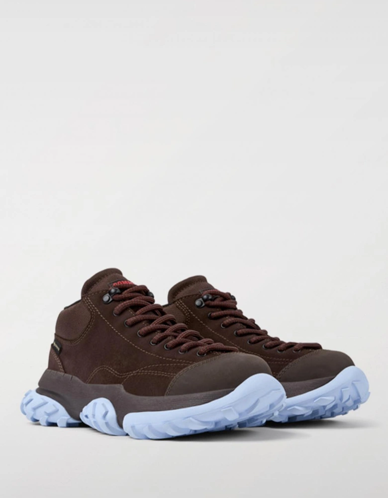 Durable Trekking Shoes with Enhanced Grip and Weather Protection for Outdoor Activities
