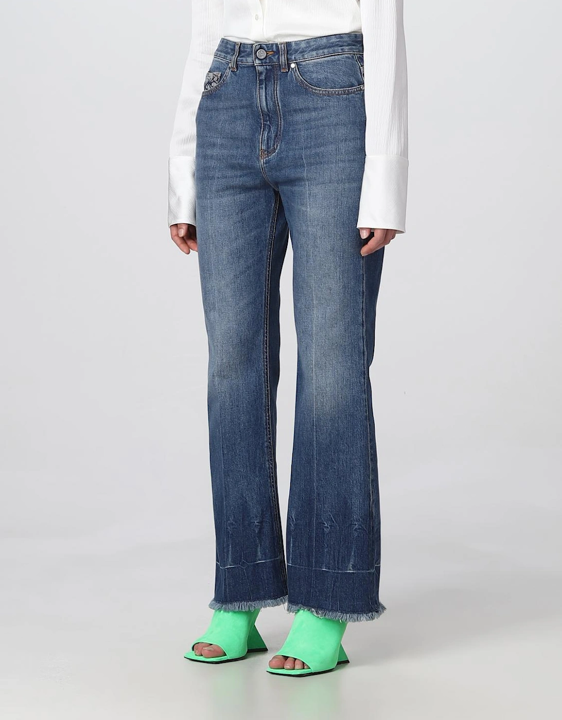 Flare Jeans Raw Hem