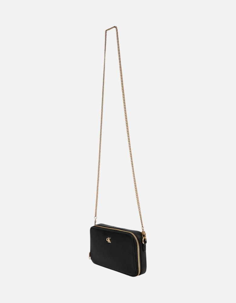Shoulder Bag with Zip and Inside Pockets