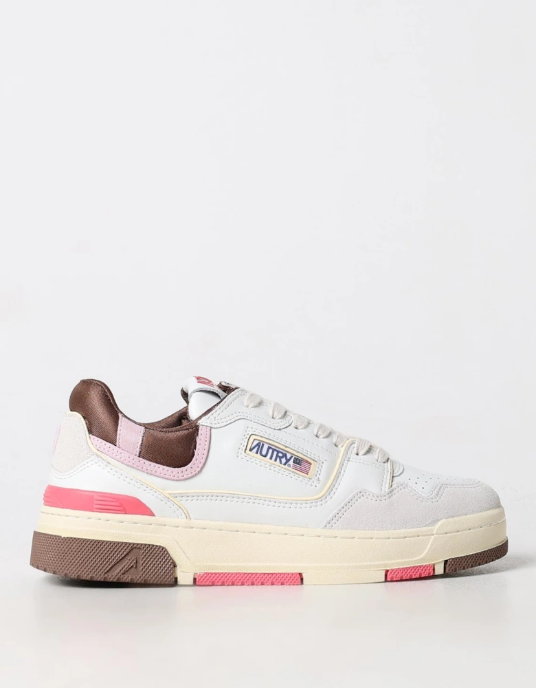 Medalist Low Top Sneaker