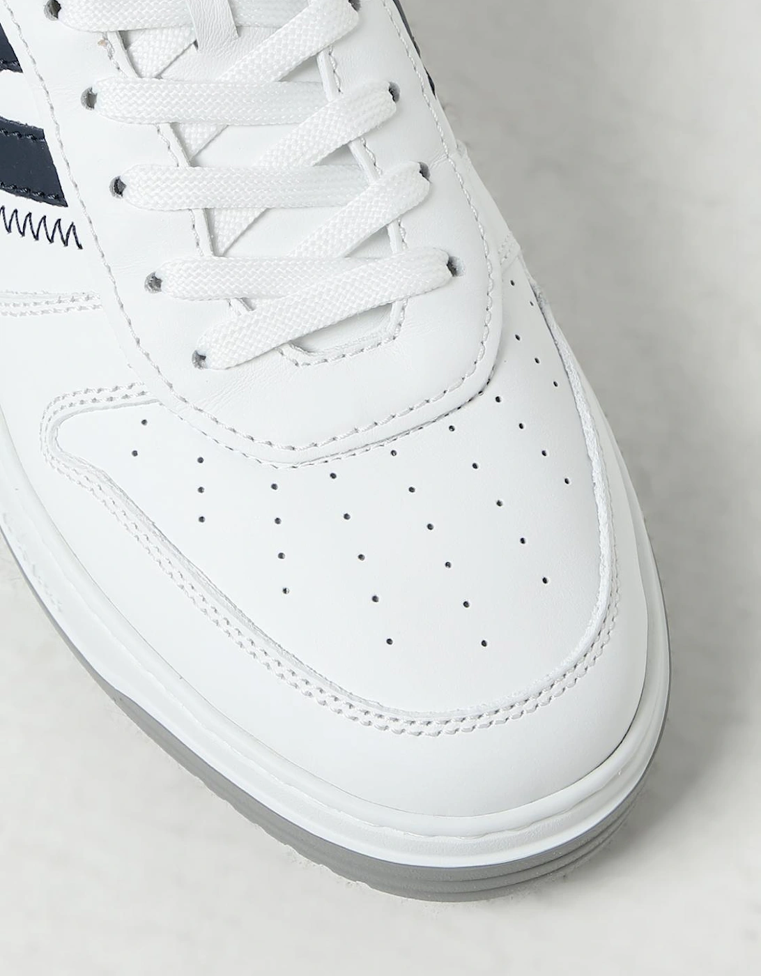 Interactive Sneaker Casual Style