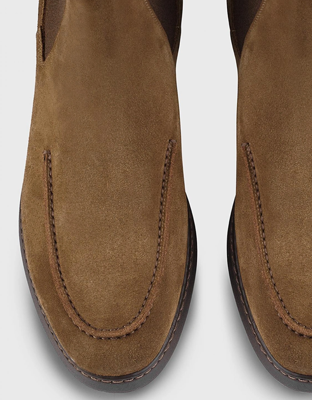 Suede Chelsea Boots Classic Style