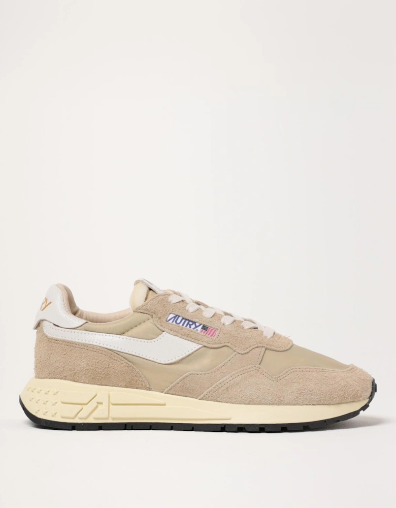 Medalist Vintage Sneakers