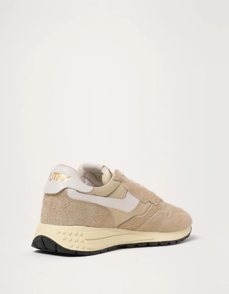 Medalist Vintage Sneakers