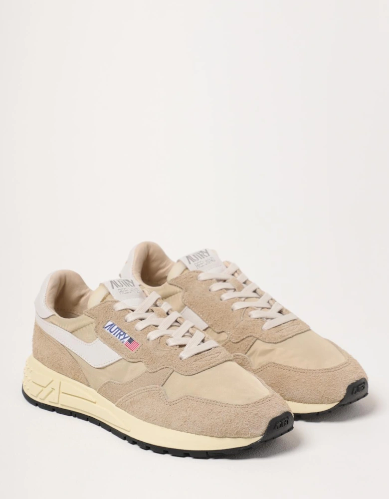 Medalist Vintage Sneakers