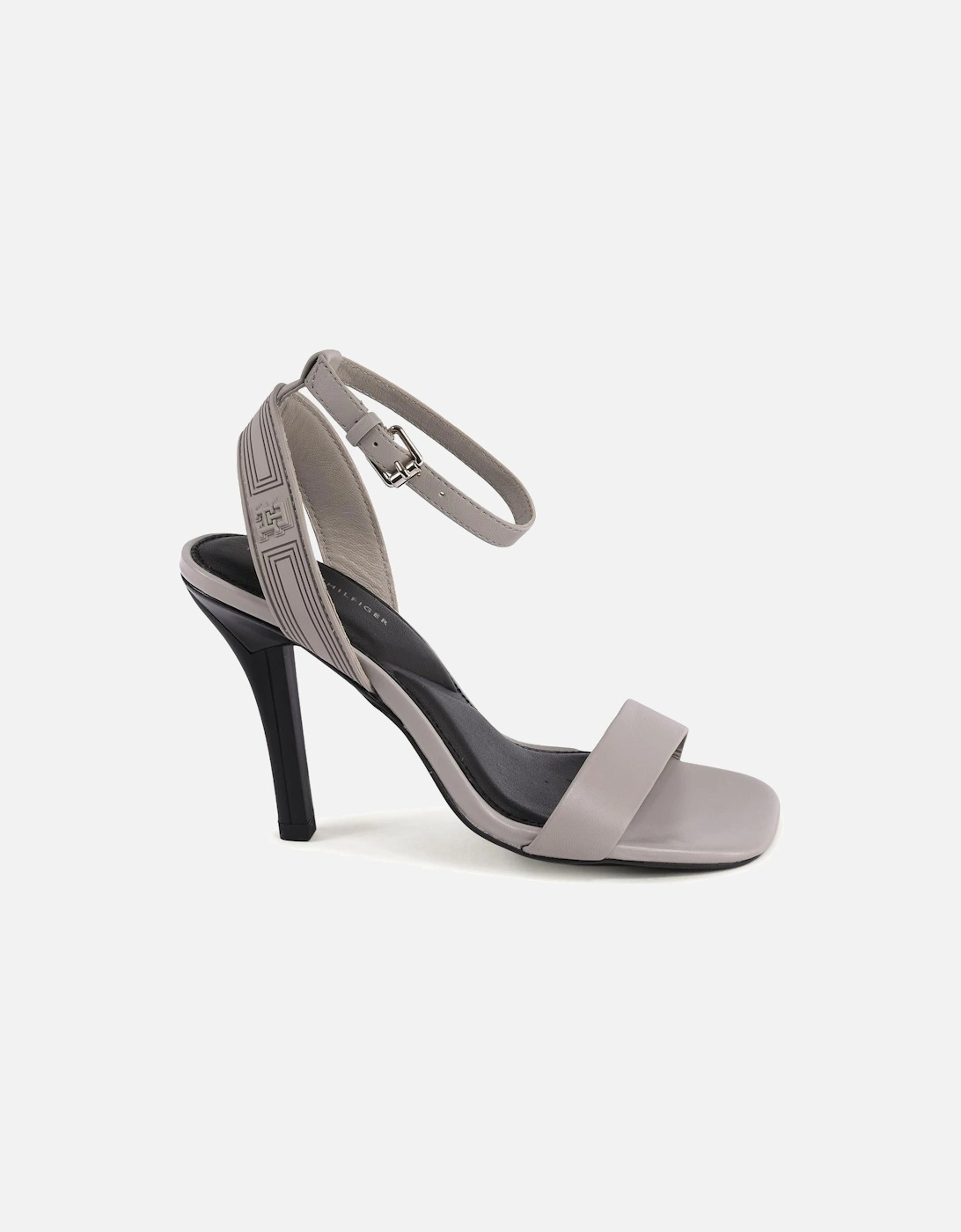 Leather Pump with Sleek Design, 4 of 3