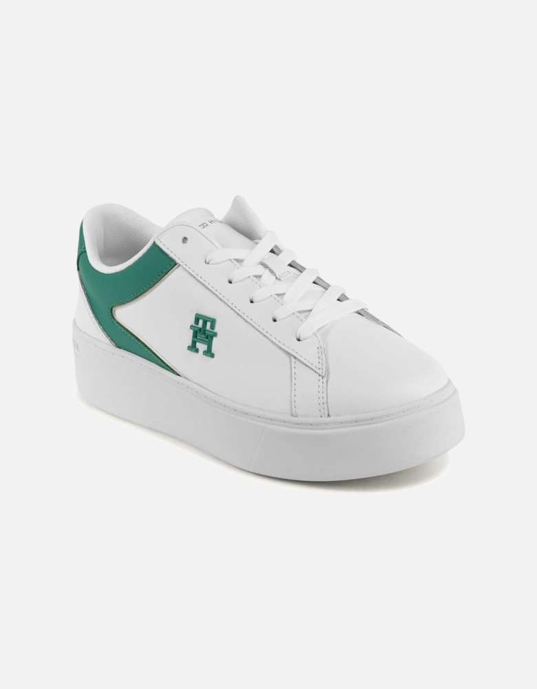 TH Essential LowTop Sneaker