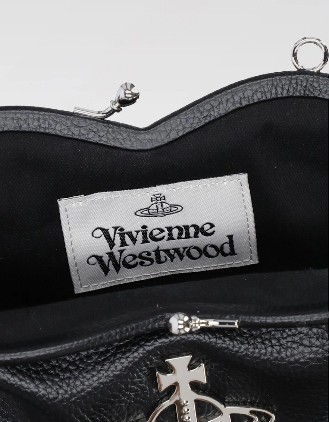 Heart Crossbody Chain Bag