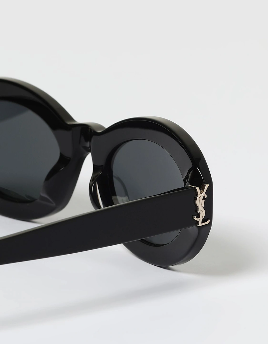 Oval Sunglasses Classic Design