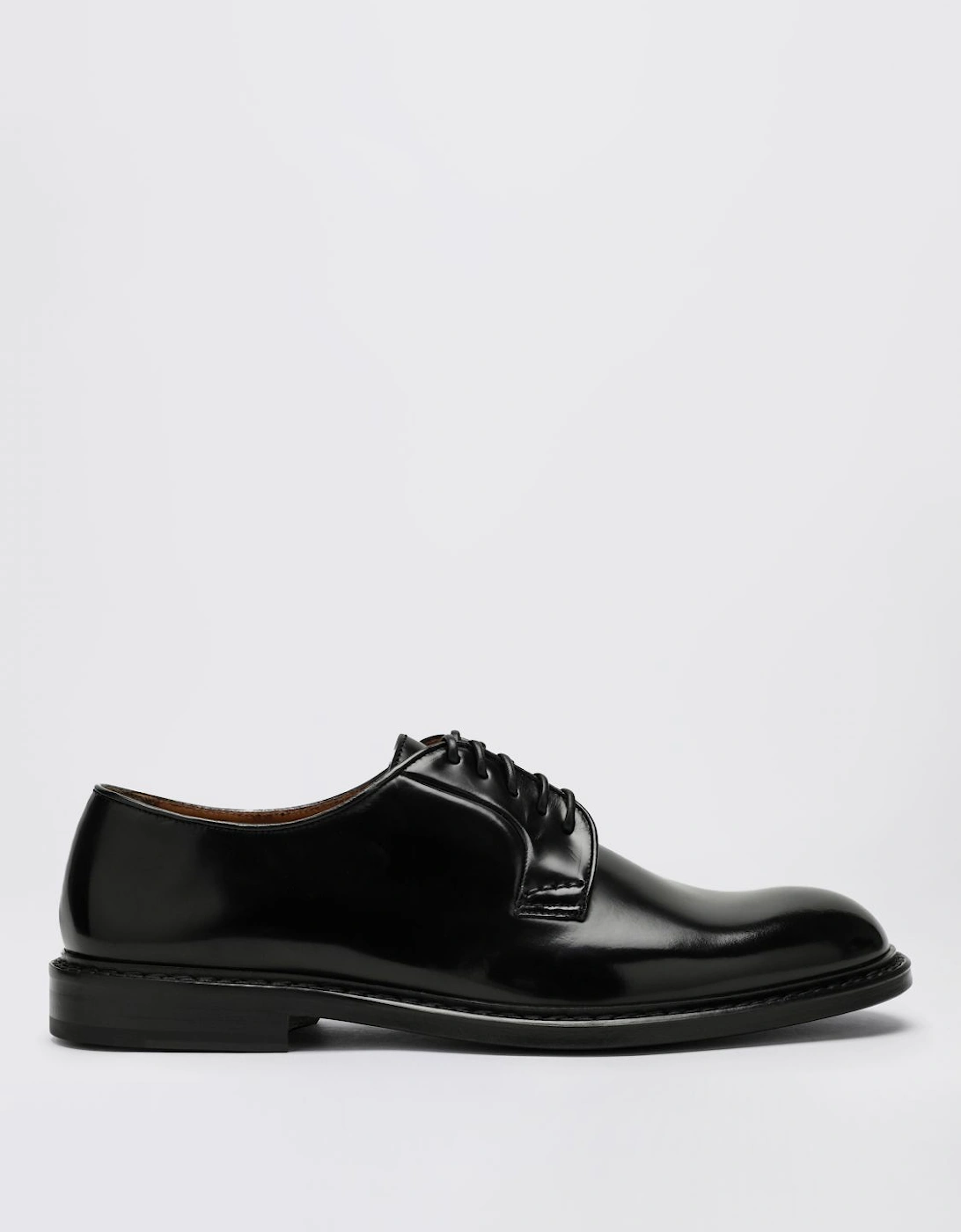 Elegant Leather Lace-Up Dress Shoes for Formal and Professional Wear