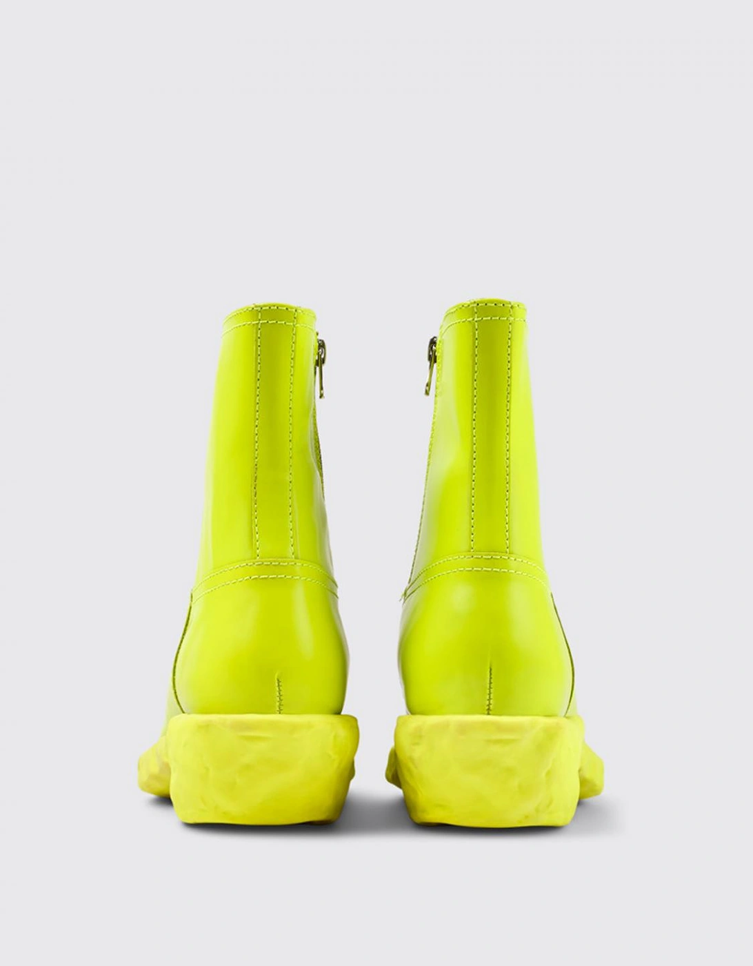 Venga Boots Sculpted Rubber Sole