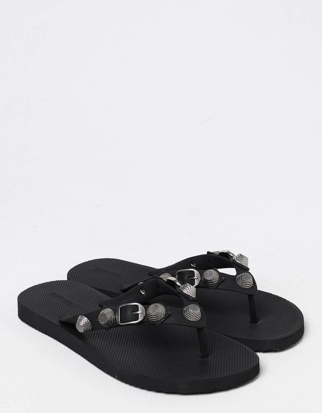 Studded Flip Flops Casual Comfort
