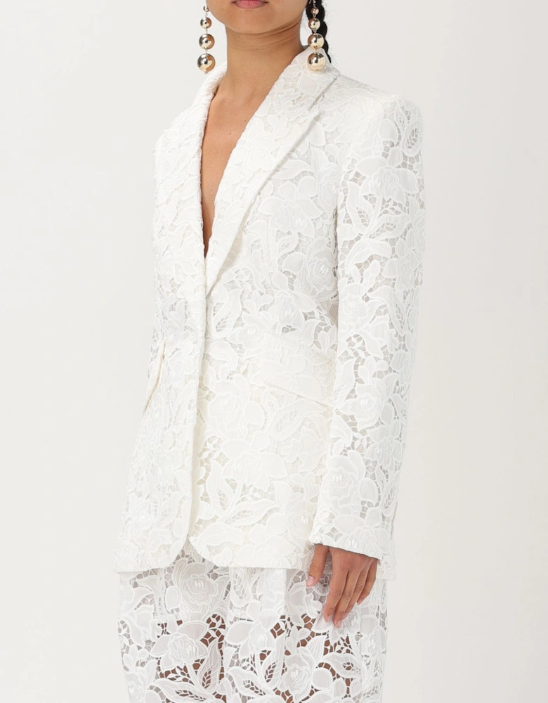 Elegant Blazer Featuring Sophisticated Styling and Comfortable Fit for Various Occasions