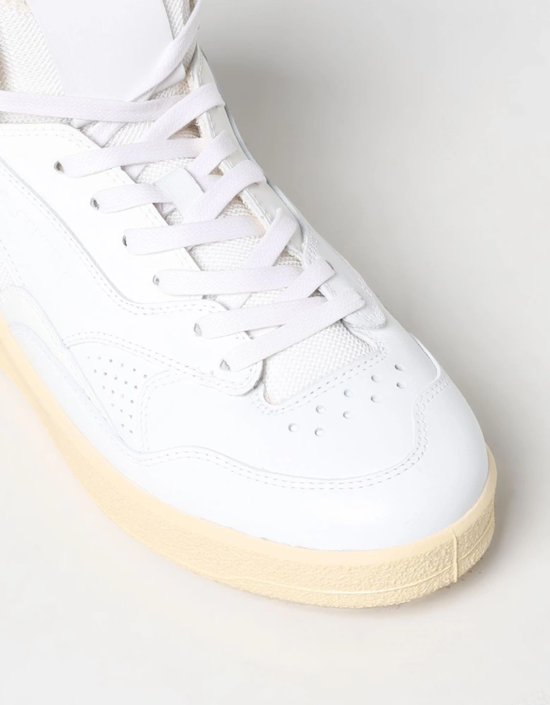 JS33022 HighTop Sneaker Casual