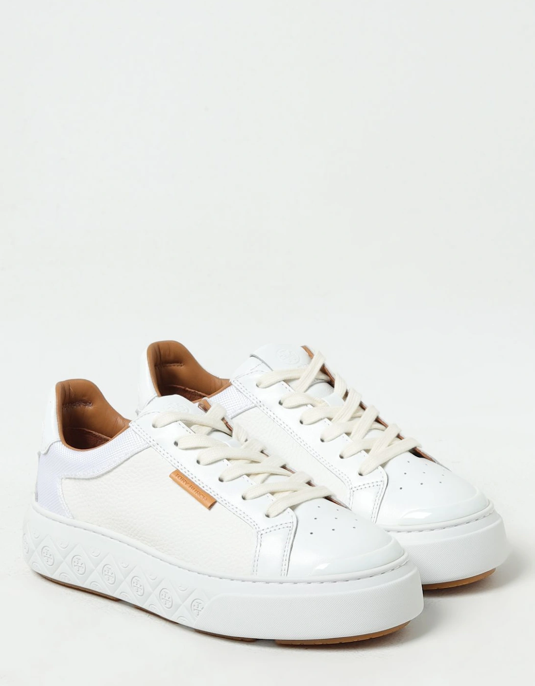 Footwear for Everyday Use | Comfortable and Stylish Footwear