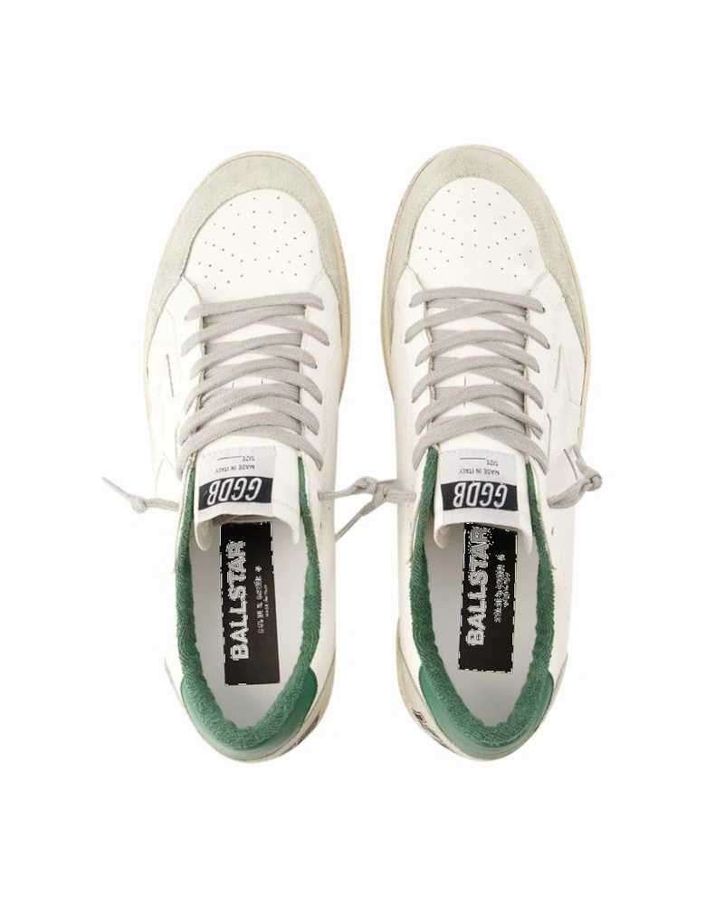 Contemporary Leather Sneakers with Round Toe and Top Laces