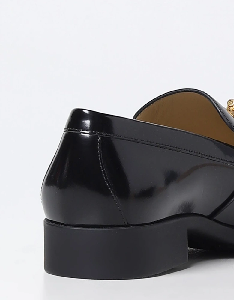 ChainDetailed Patent Leather Loafers