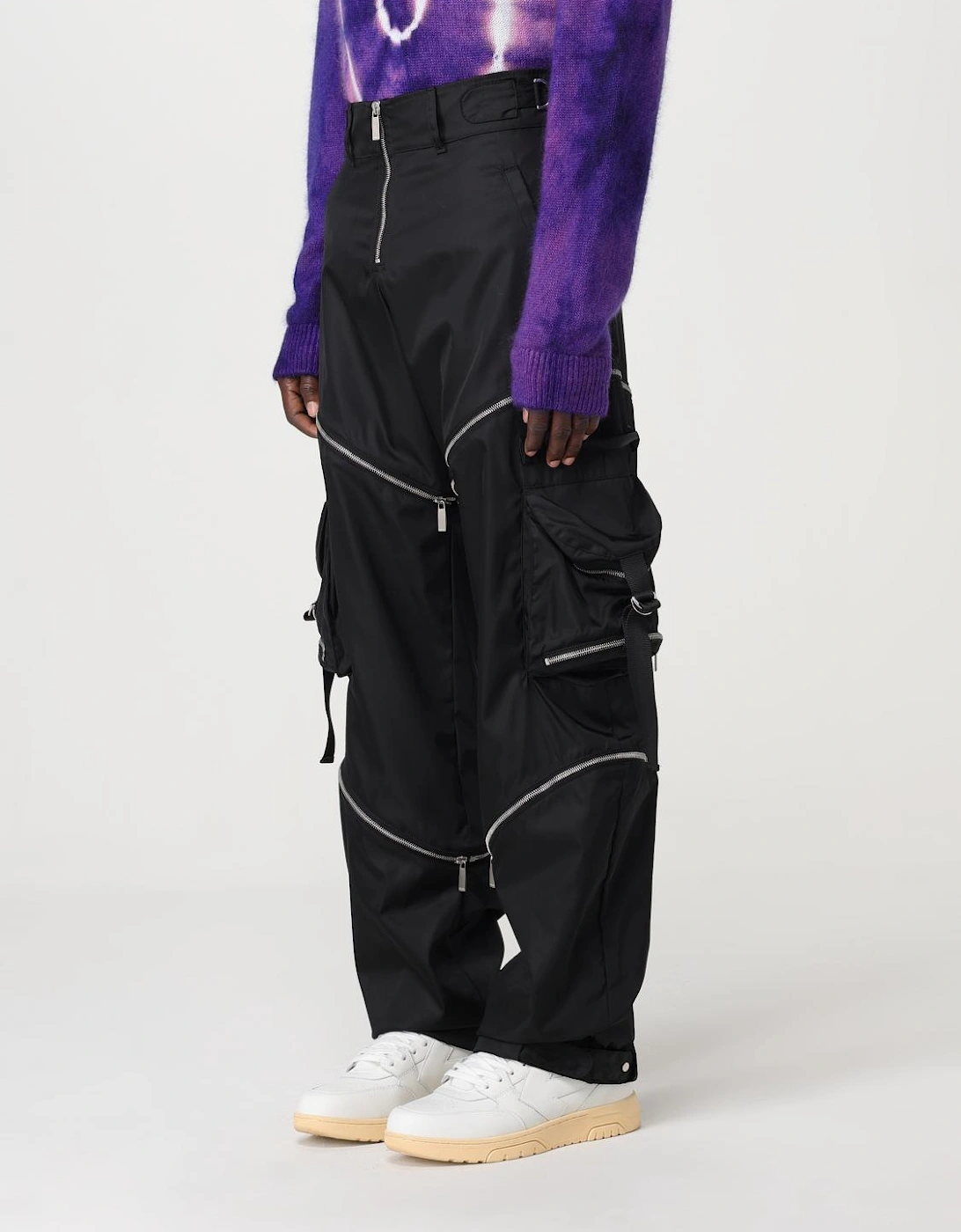 Cargo Pants with Zipper Accents