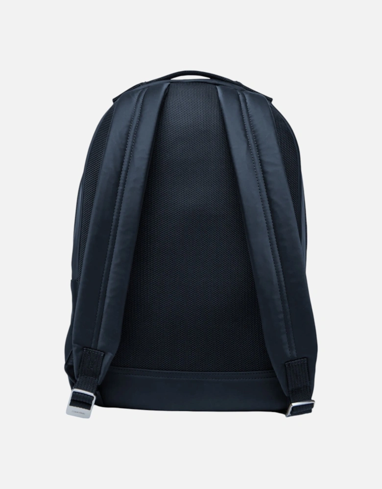 Polyester Rucksack with Zip Fastening and Multiple Pockets