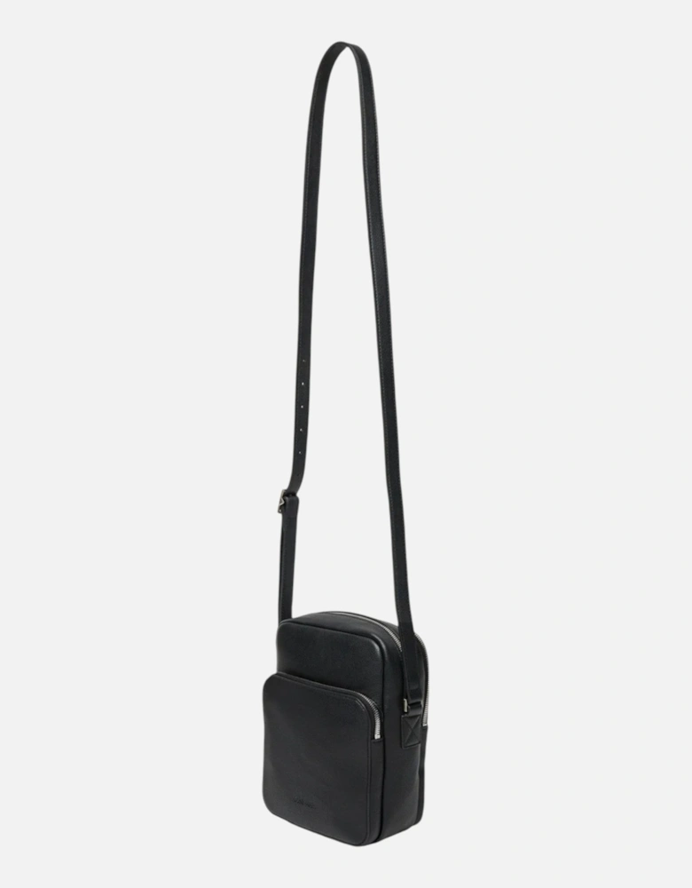 Clip Fastening Shoulder Bag with Multiple Pockets