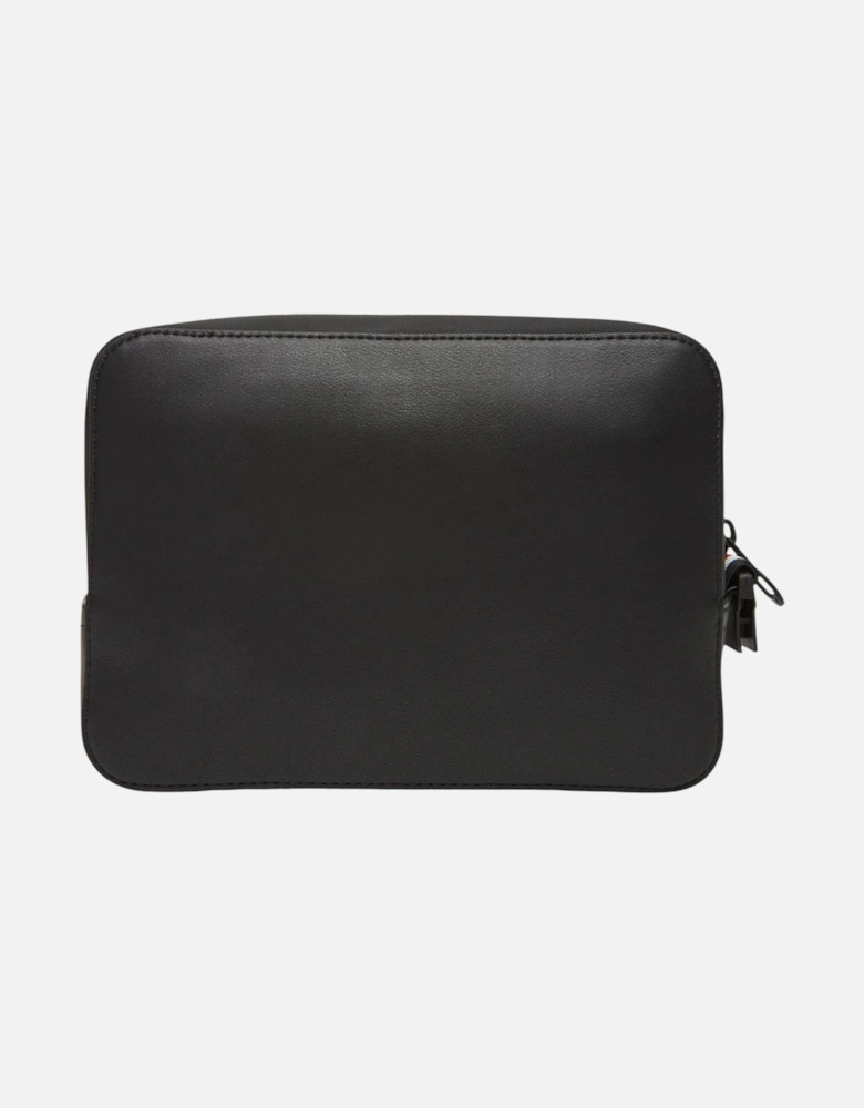 Zip Fastening Polyurethane Bag with Inside Pockets