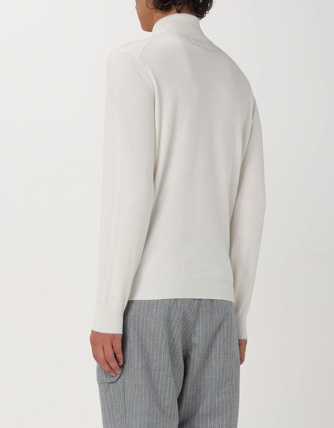 Comfortable Knitwear Top with Half Zip