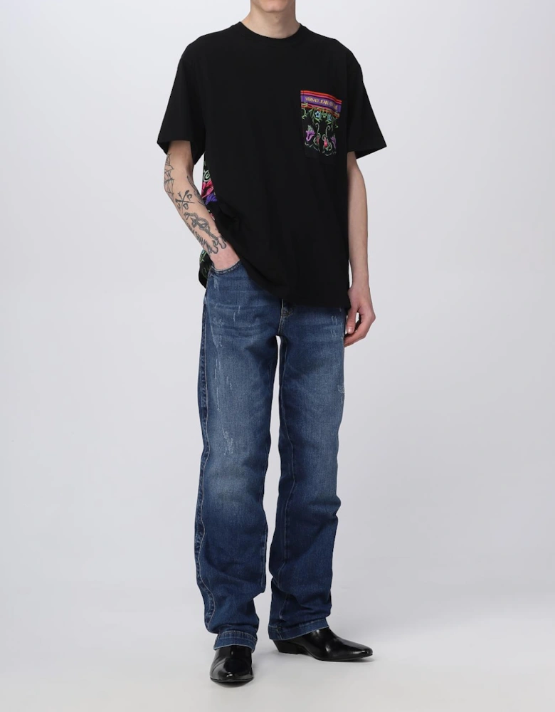 Relaxed Fit Distressed Jeans