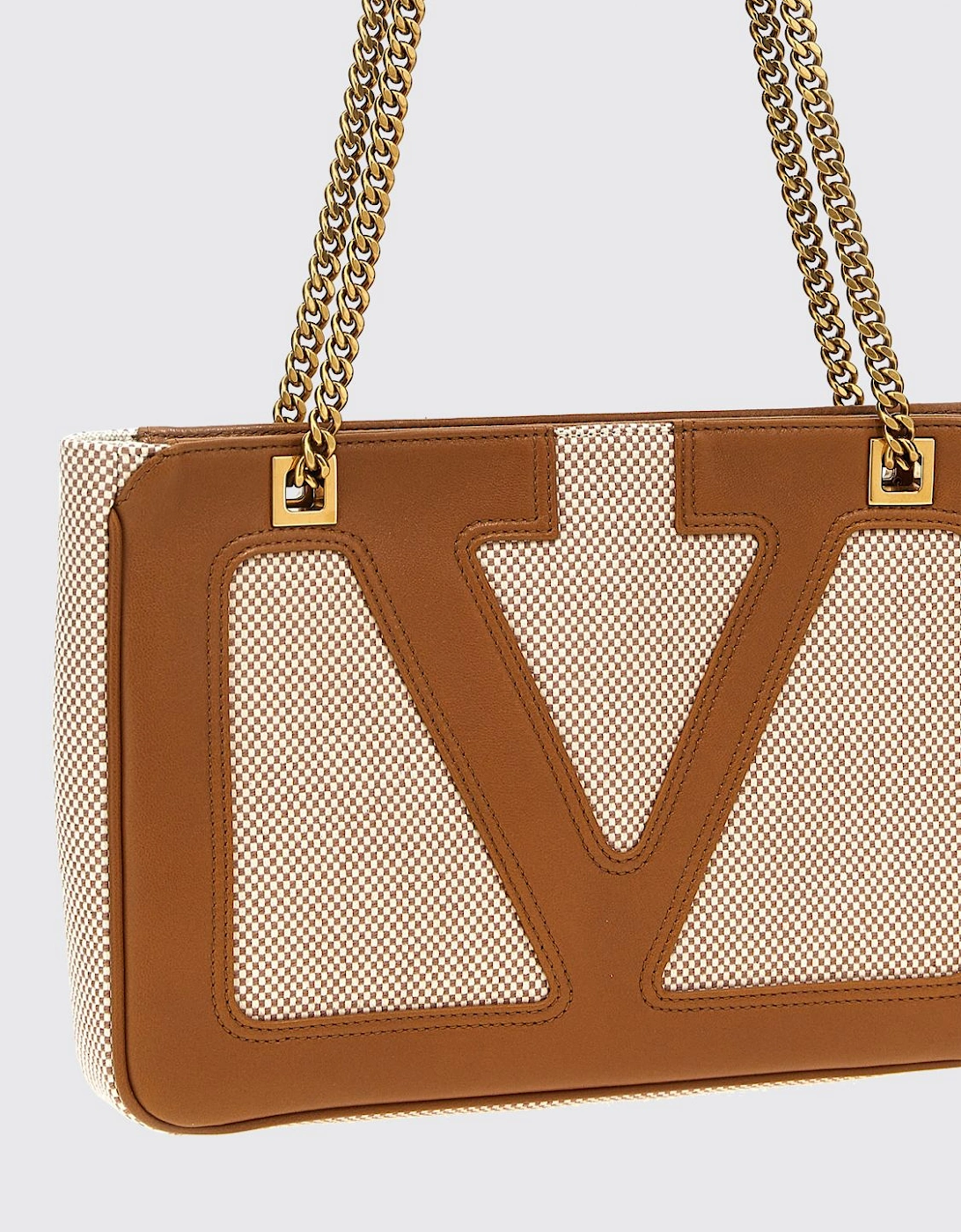 Elegant Quilted Leather Shoulder Bag with Chain Strap